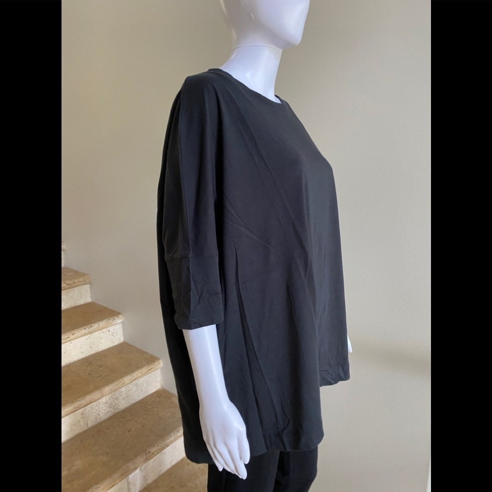 NWOT LULULEMON All Yours Boyfriend Box Tee Shirt Medium, Black - Picture 3 of 9